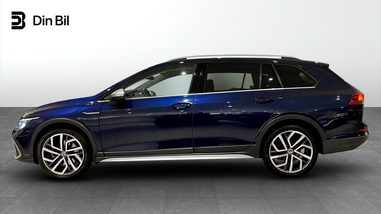 Volkswagen Golf 2023, bild 2/10