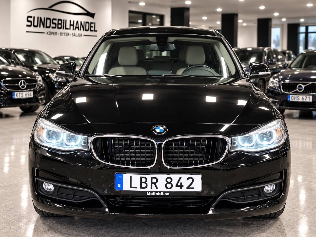 BMW 320 2016, bild 2/10