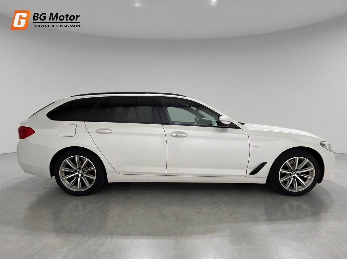 BMW 520 2018, photo 7/10