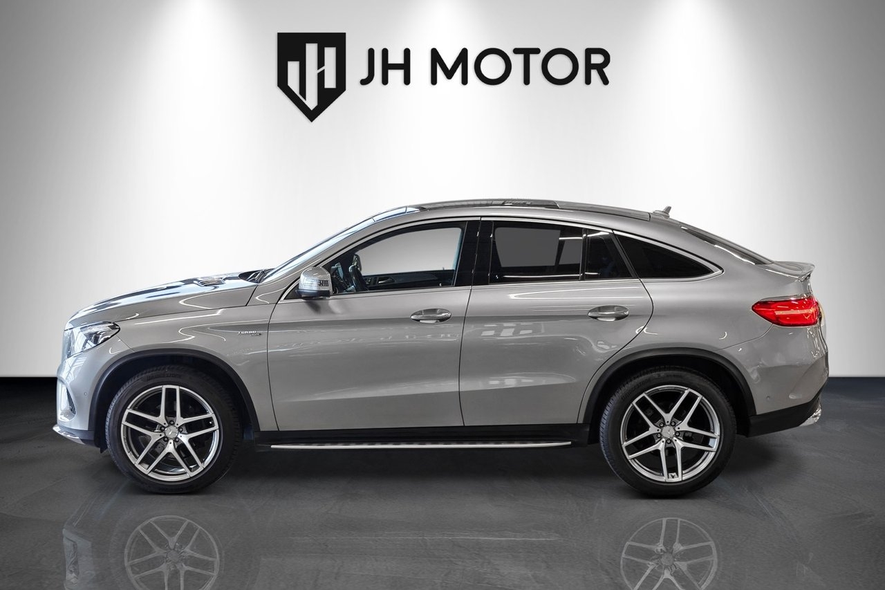 Mercedes-Benz GLE 2016, bild 3/10