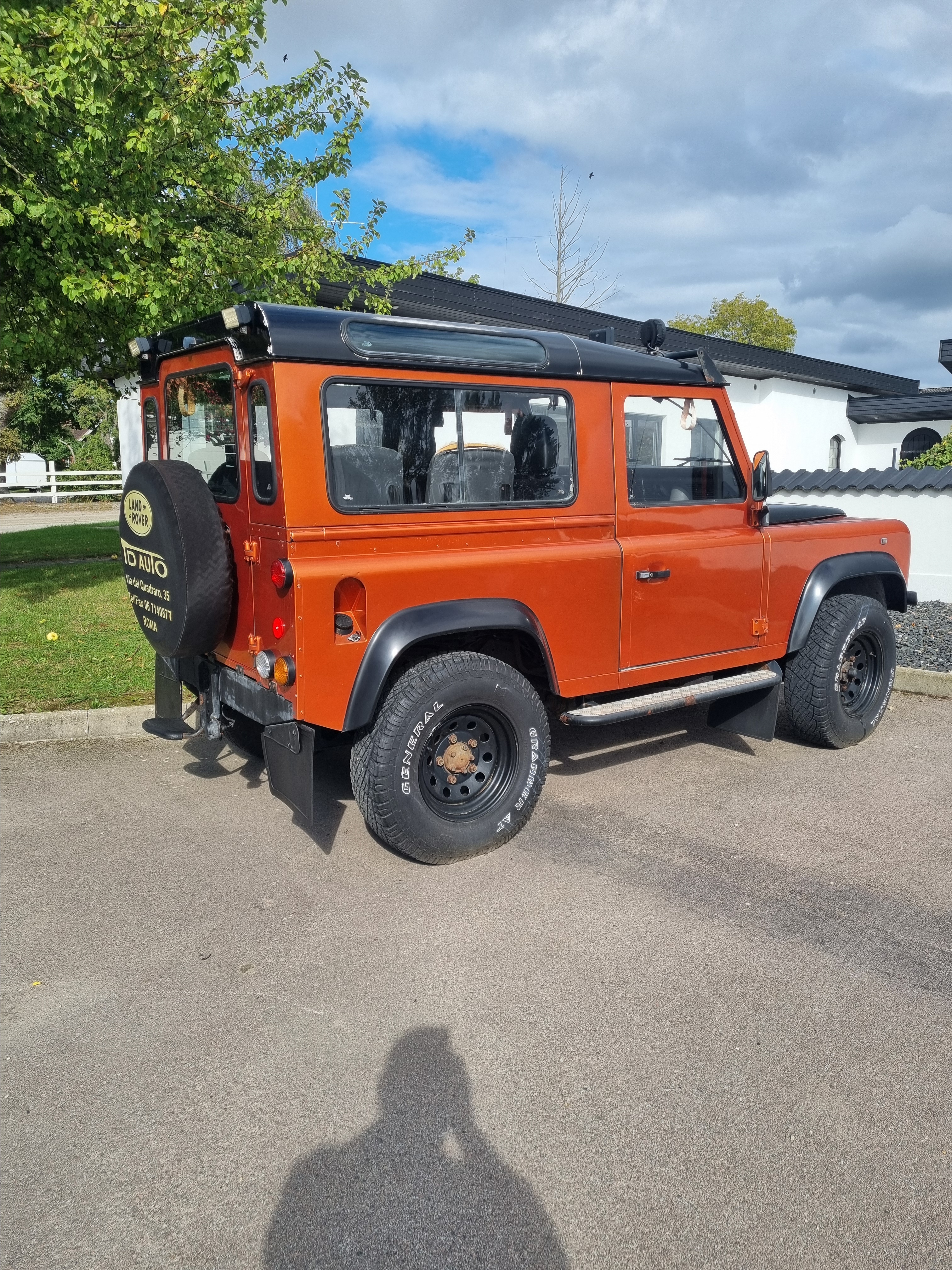 Land Rover Defender