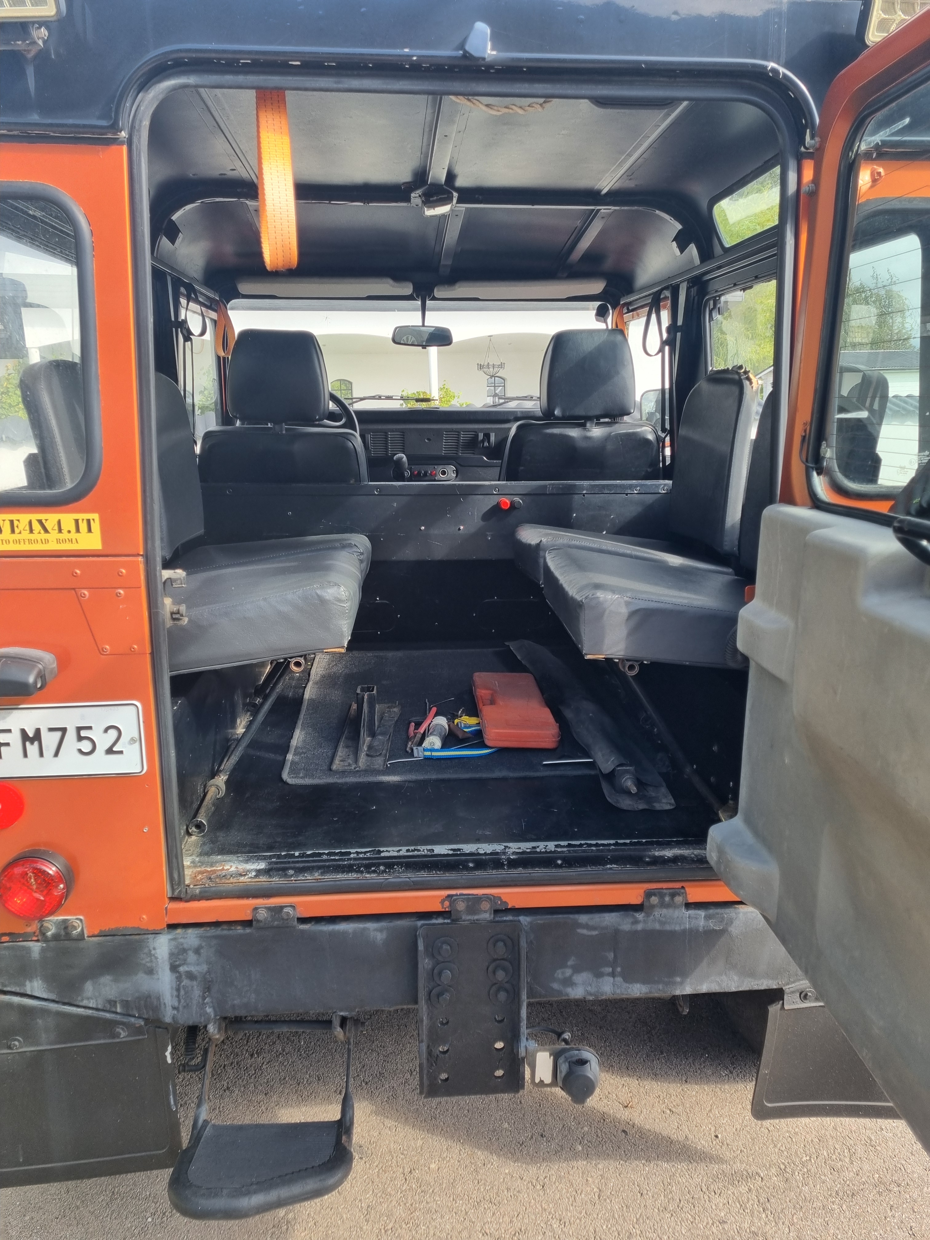 Land Rover Defender 1995, kuva 6/6