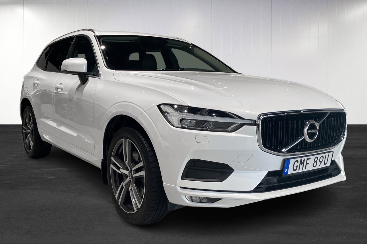 Volvo XC60 B5 Momentum 2021, bild 2/10