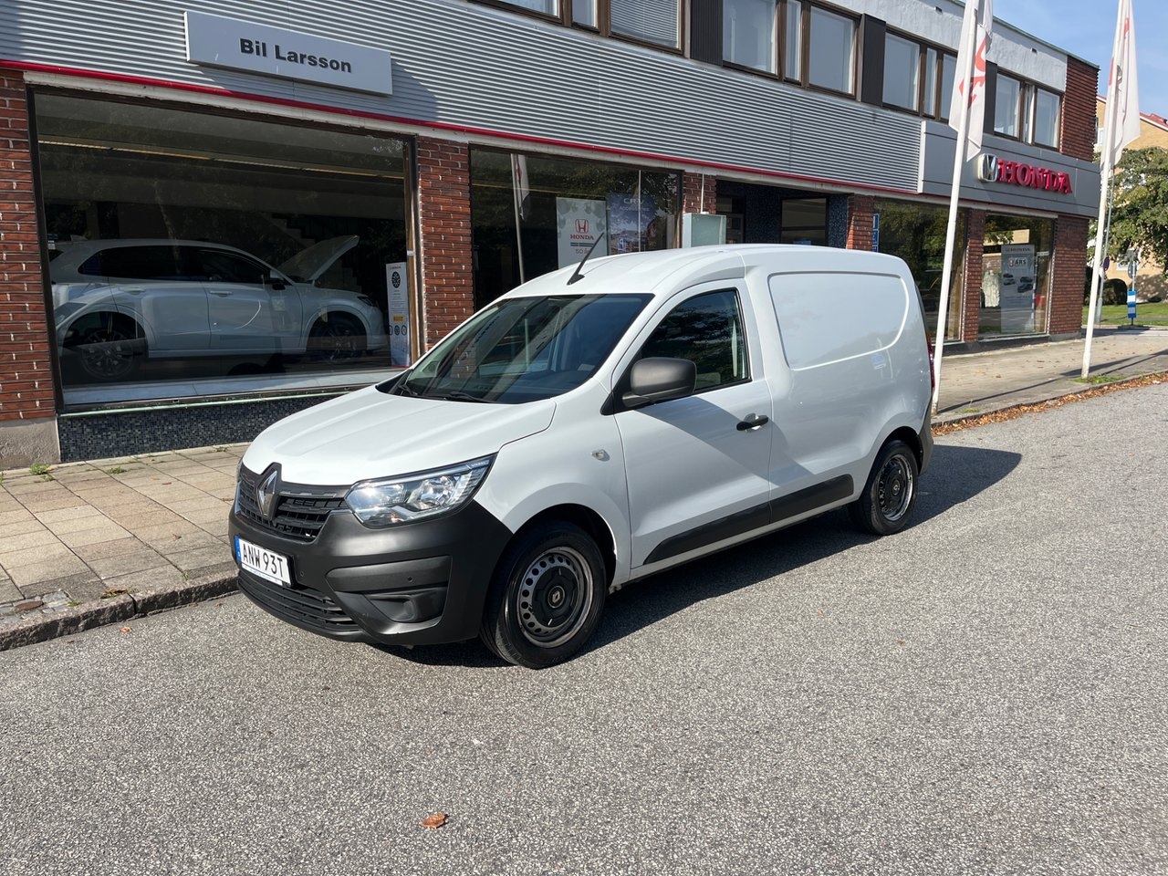 Renault Kangoo Express 2021, kuva 2/10