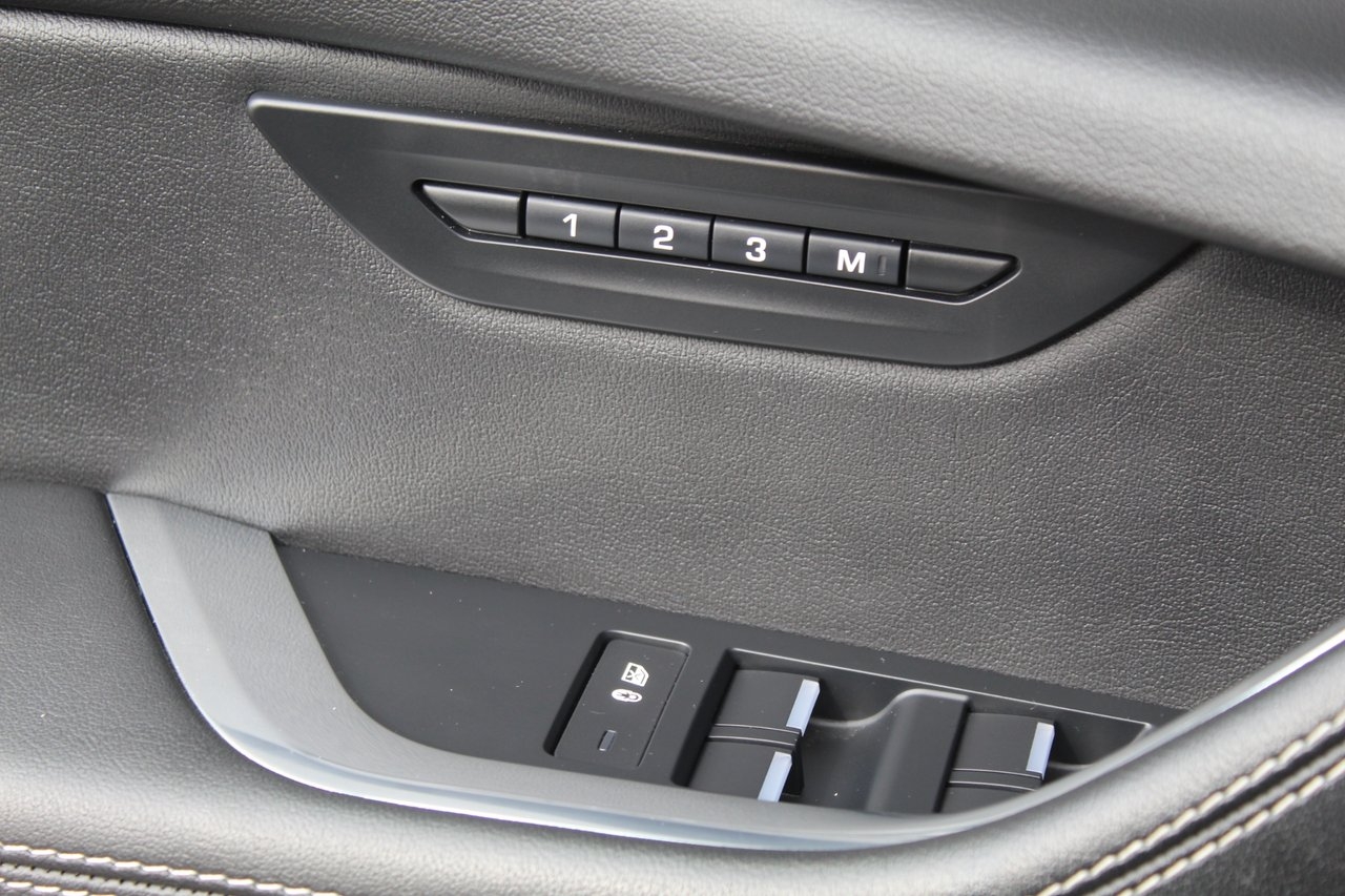 Jaguar XE 2023, bild 7/10