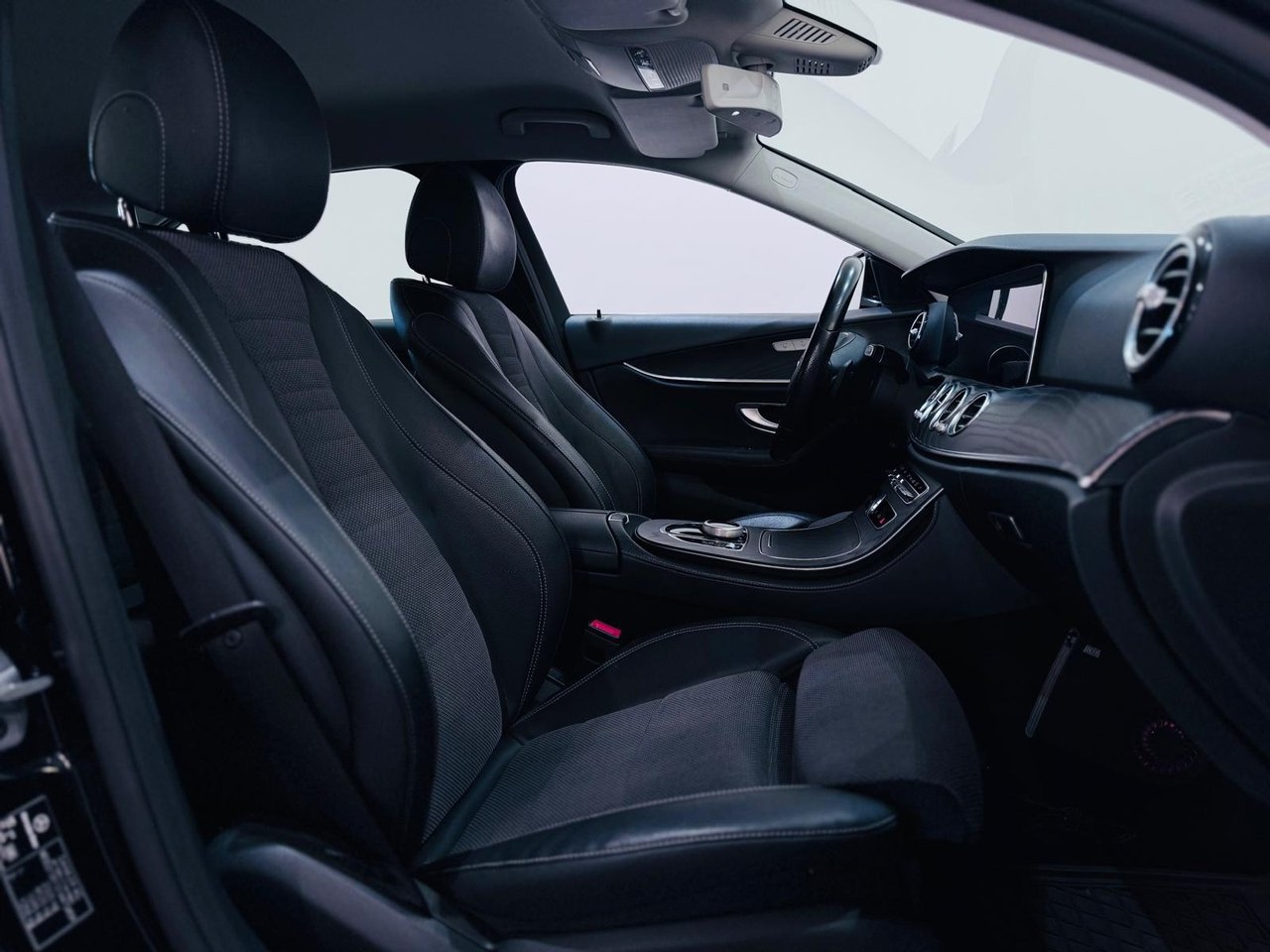 Mercedes-Benz E 2018, bild 7/10