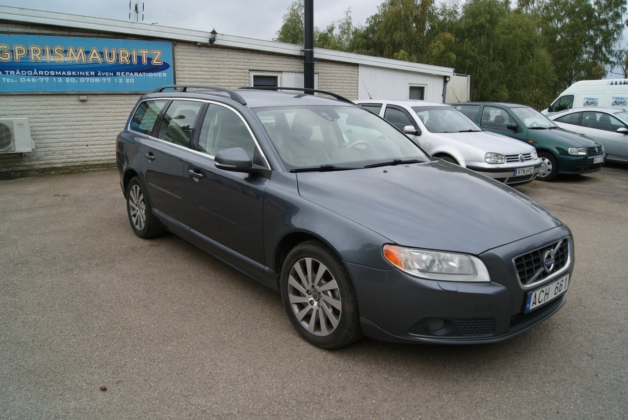 Volvo V70 D3 Momentum Euro 5 2012, photo 2/10