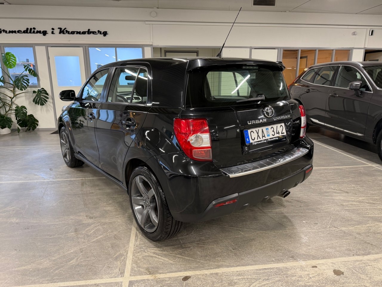 Toyota Urban Cruiser 1.33 Dual VVT-i 2009, bild 4/10