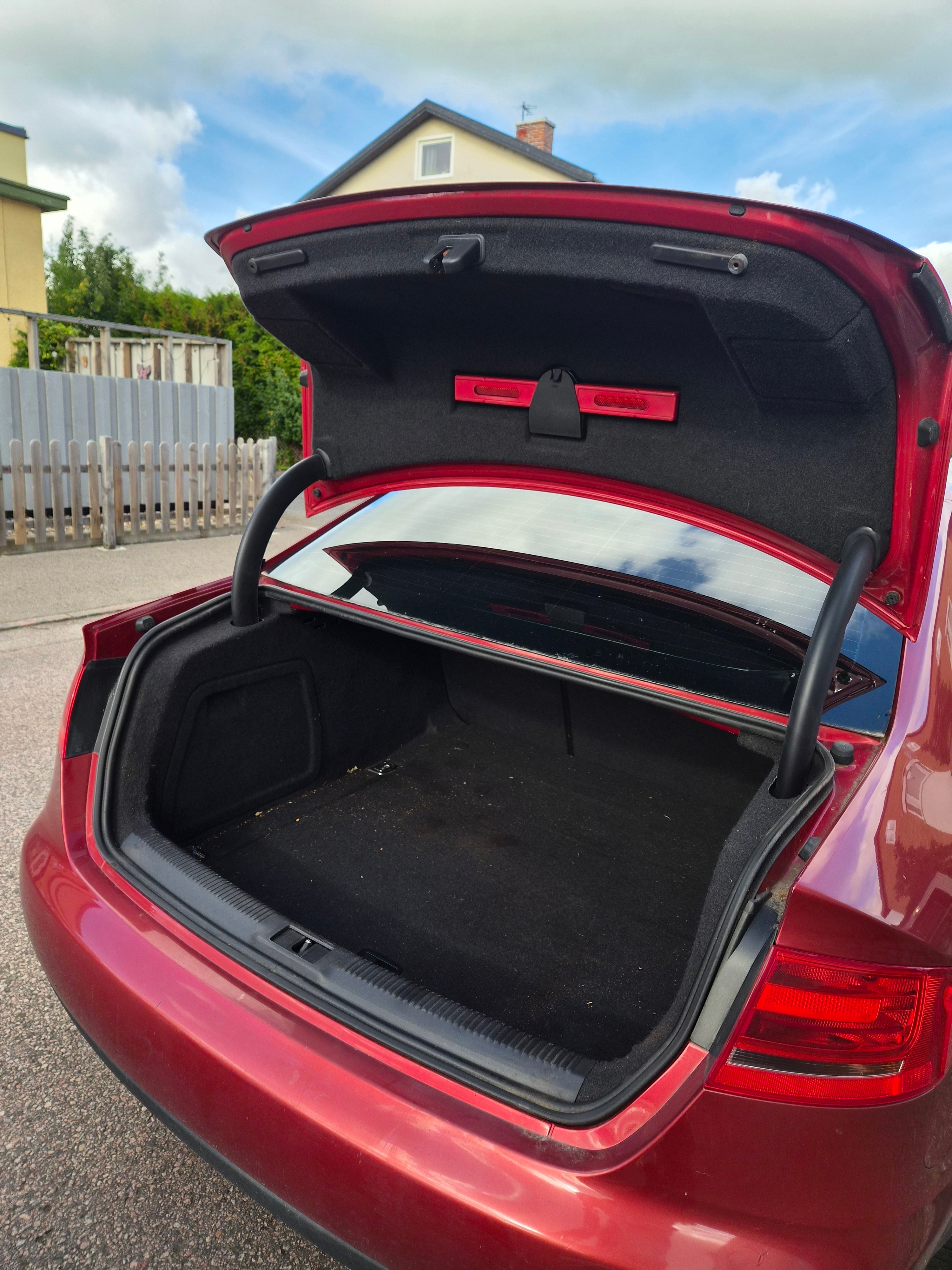 Audi A4 1.8 TFSI 2010, bild 3/10
