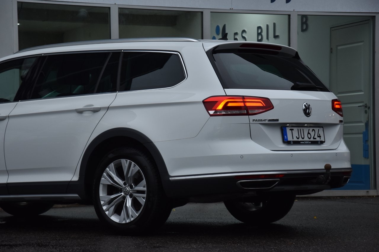 Volkswagen Passat 2018, photo 6/10