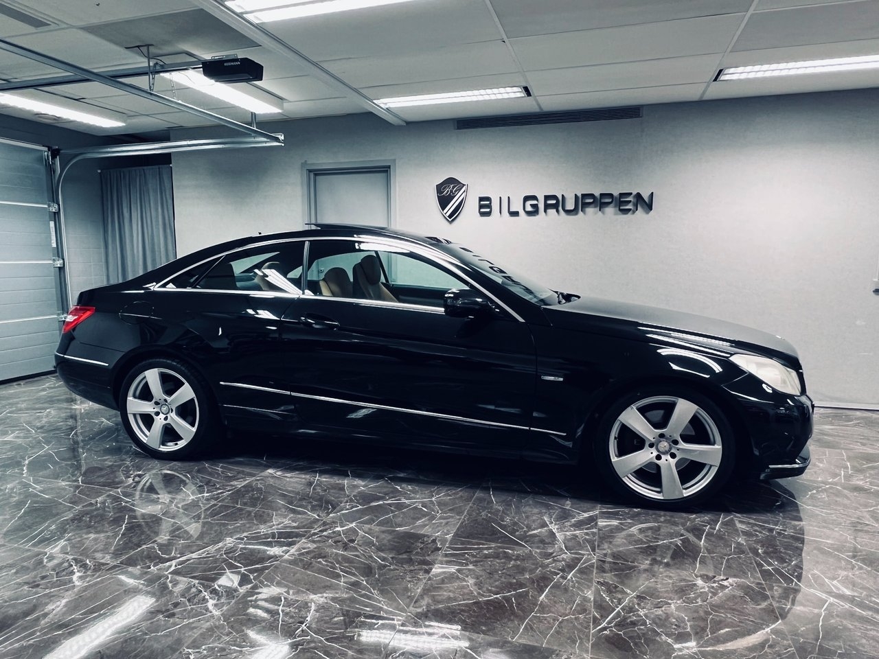 Mercedes-Benz E 2010, bild 4/10