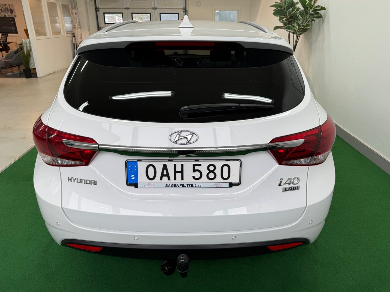 Hyundai i40 2017, photo 4/10