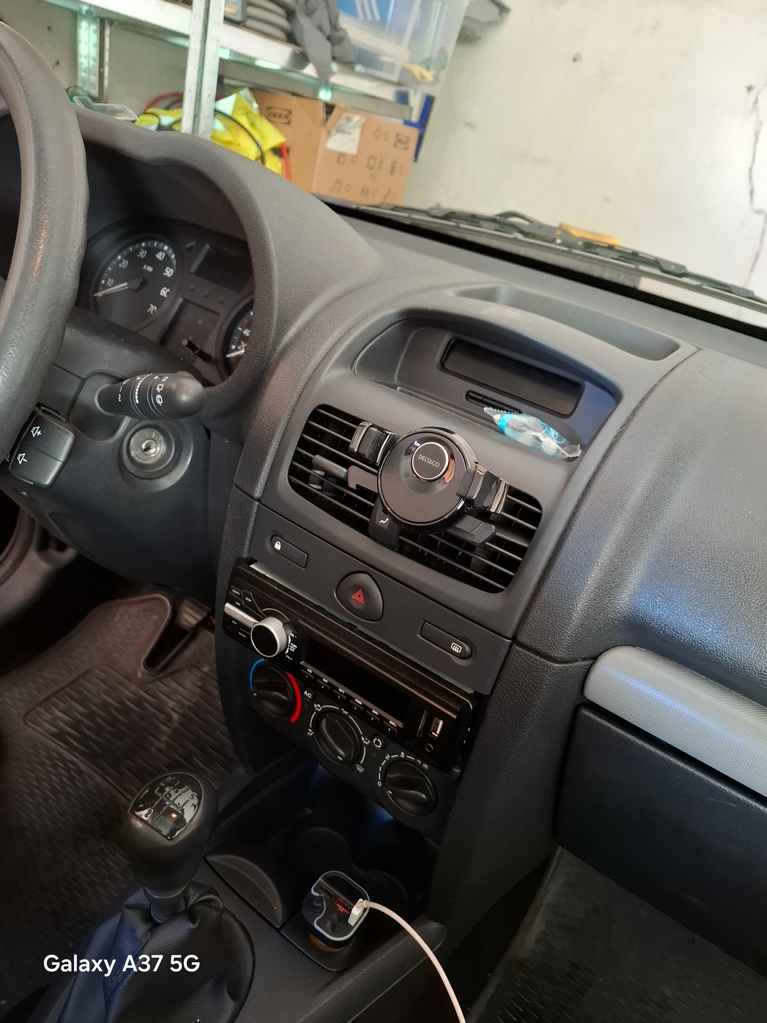 Renault Clio 2008, photo 3/6