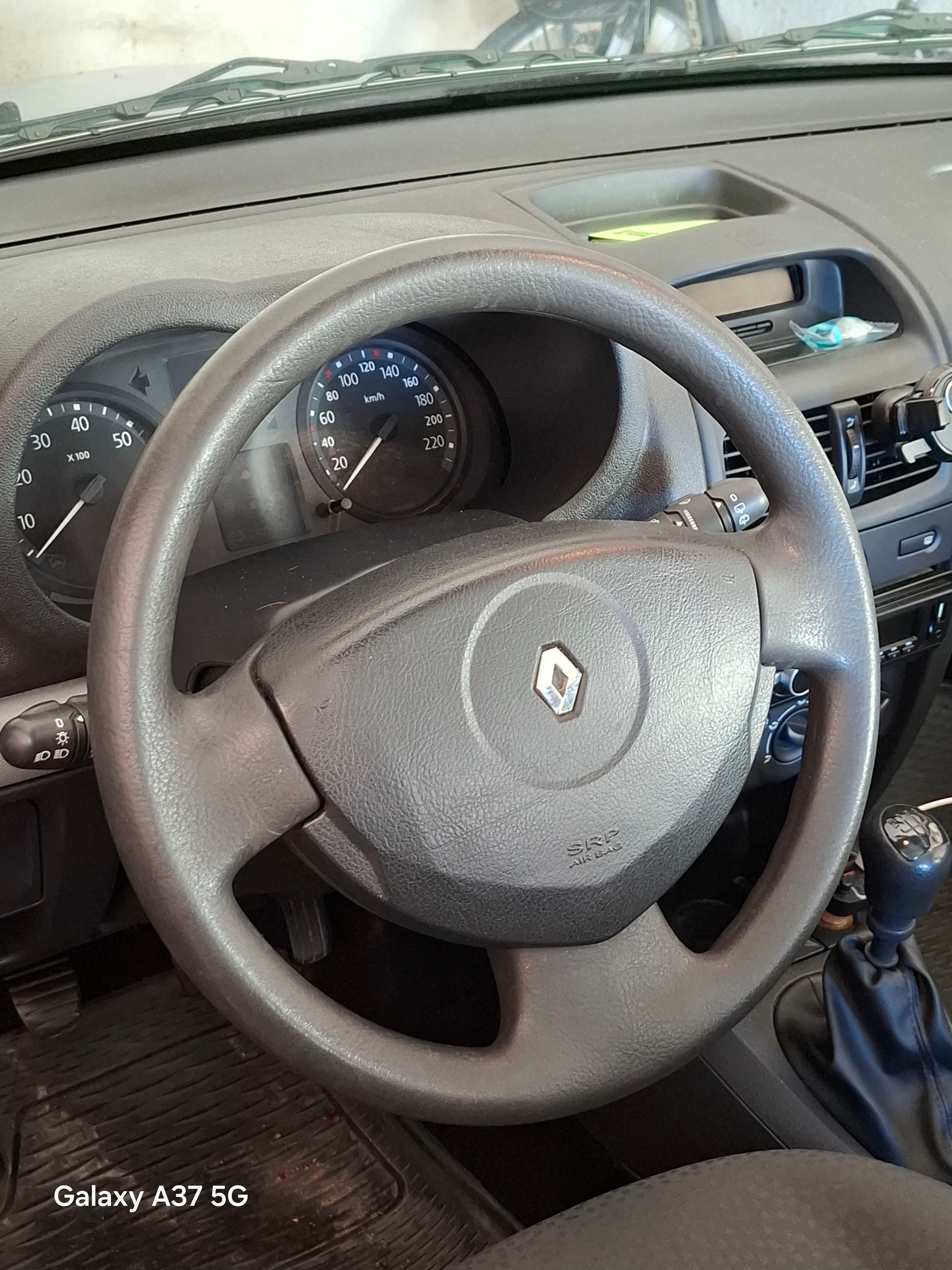 Renault Clio 2008, photo 4/6