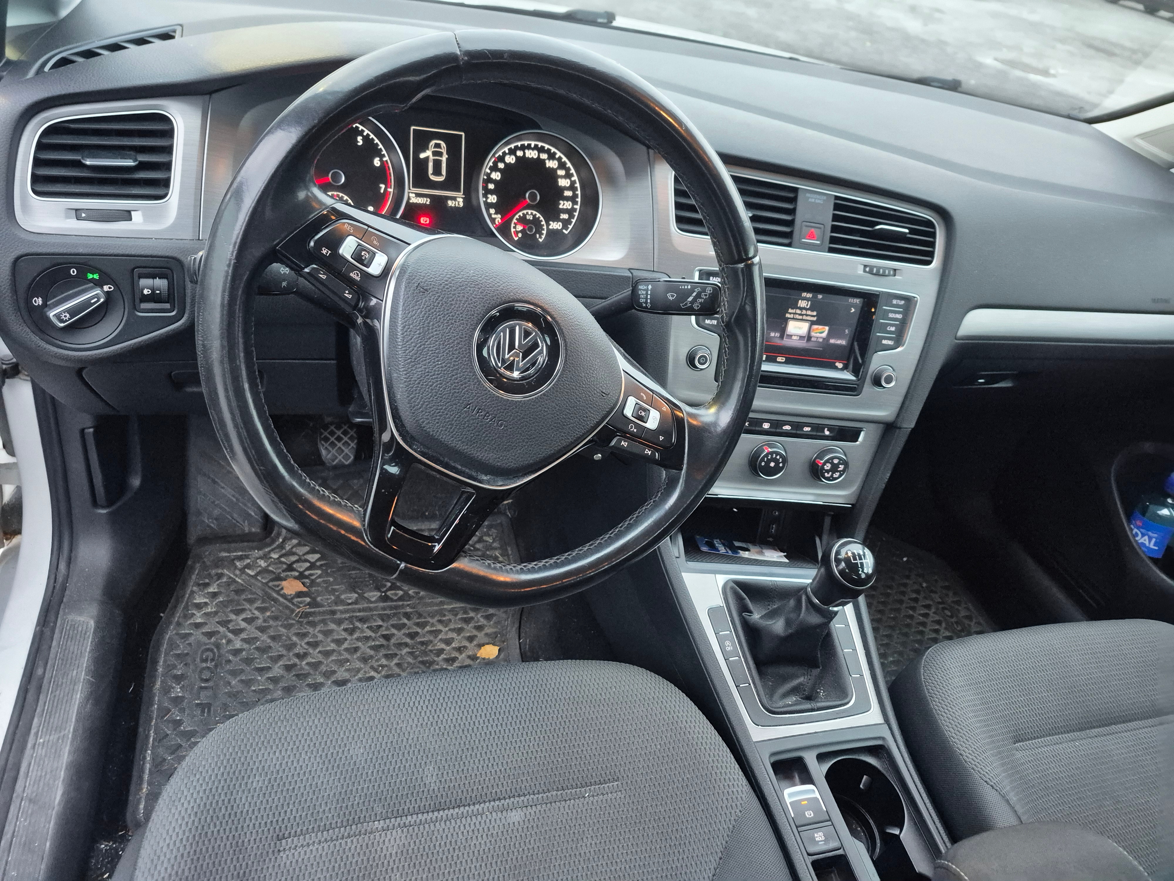 Volkswagen Golf 2015, photo 5/6