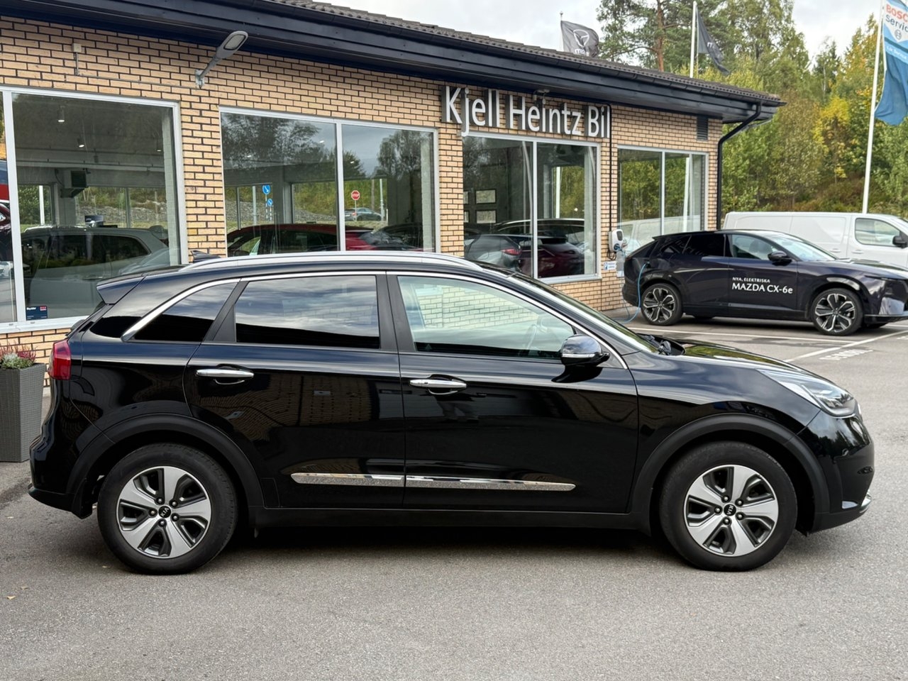 Kia Niro P-HEV DCT Advance Plus 2018, photo 6/10