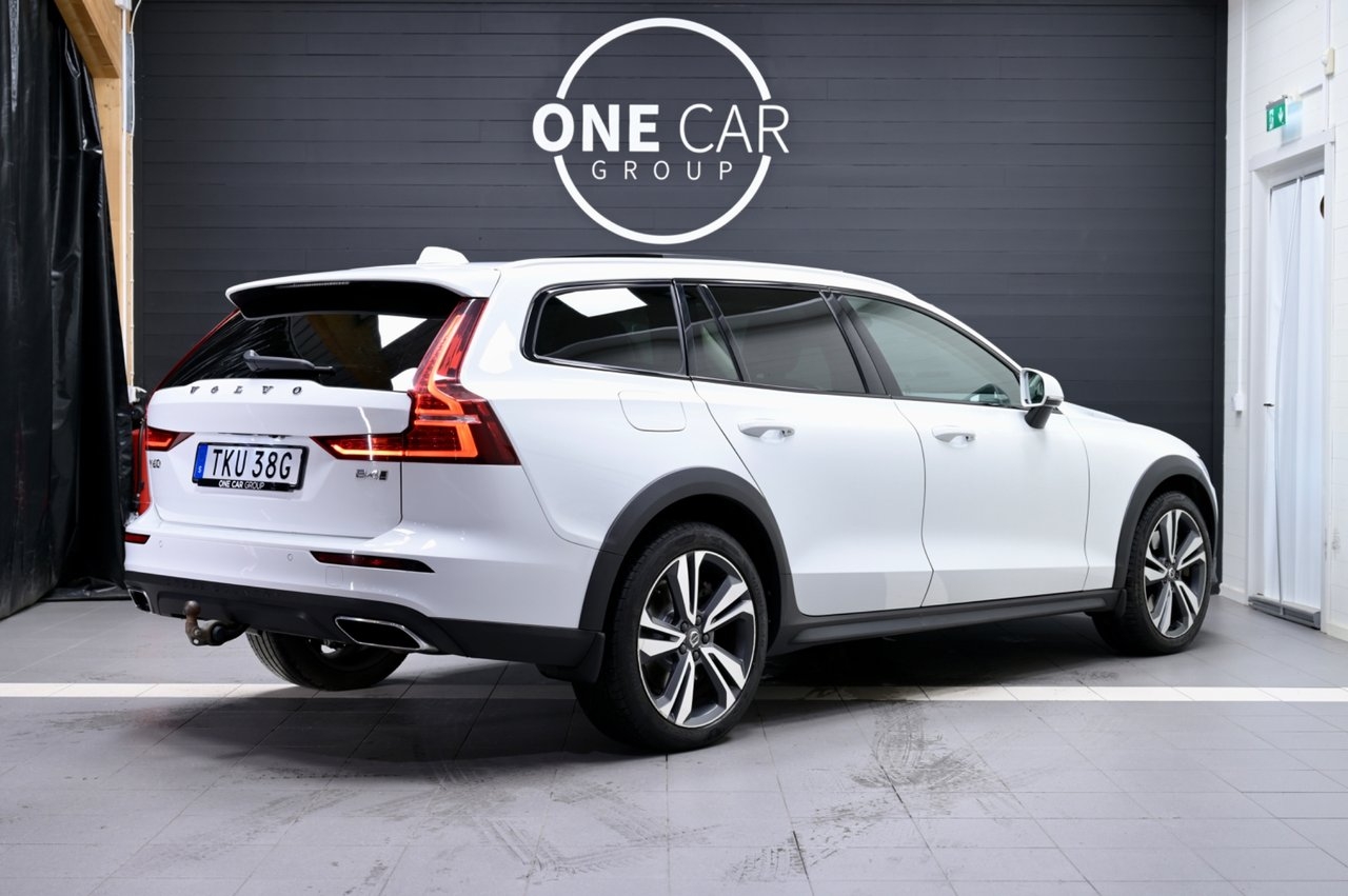 Volvo V60 Cross Country 2022, kuva 5/10