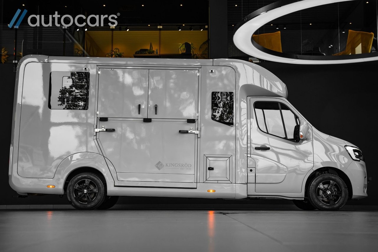 Renault Master Stx Horsebox 5-sits 2021, bild 2/10