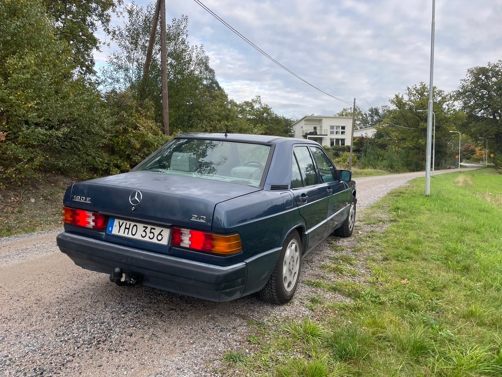 Mercedes-Benz 190 E 1.8 Manuell 1991, bild 2/10