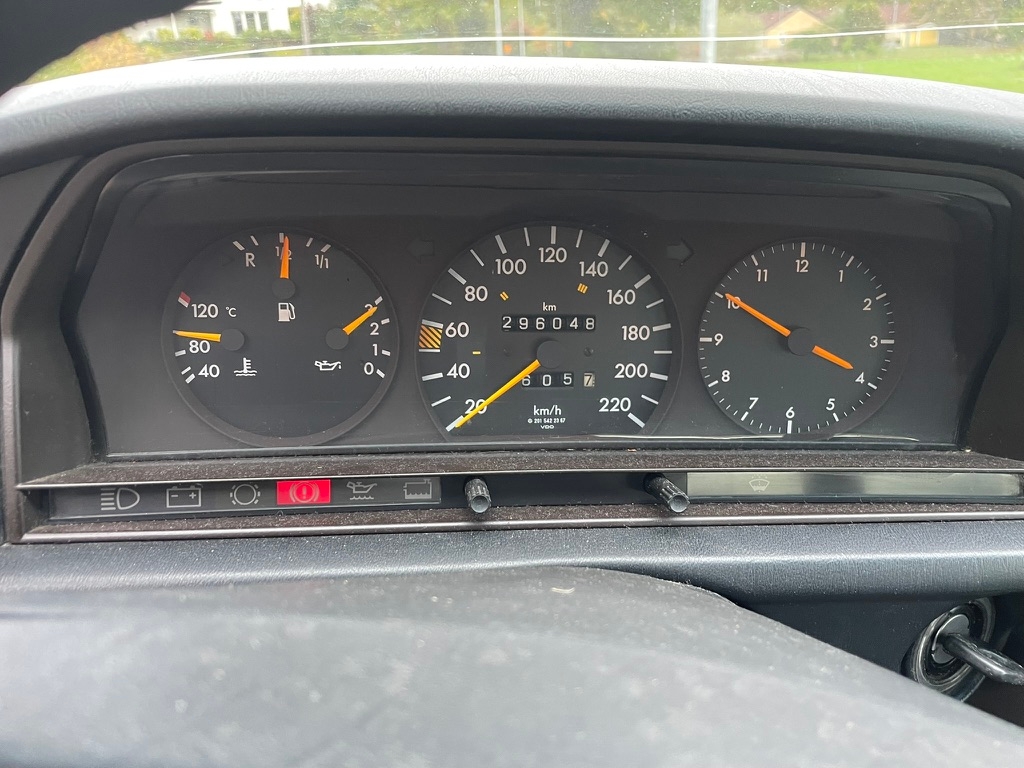 Mercedes-Benz 190 E 1.8 Manuell 1991, bild 7/10