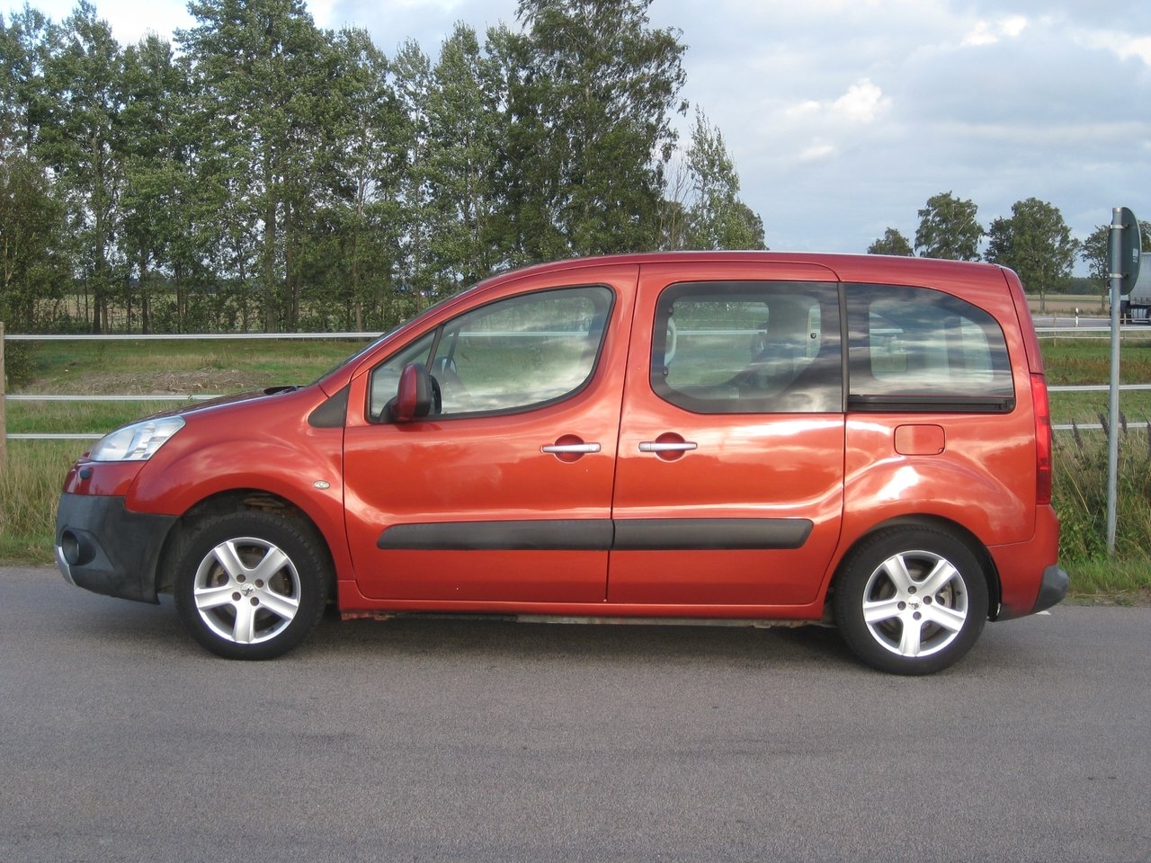 Peugeot Partner 2011, bild 6/10