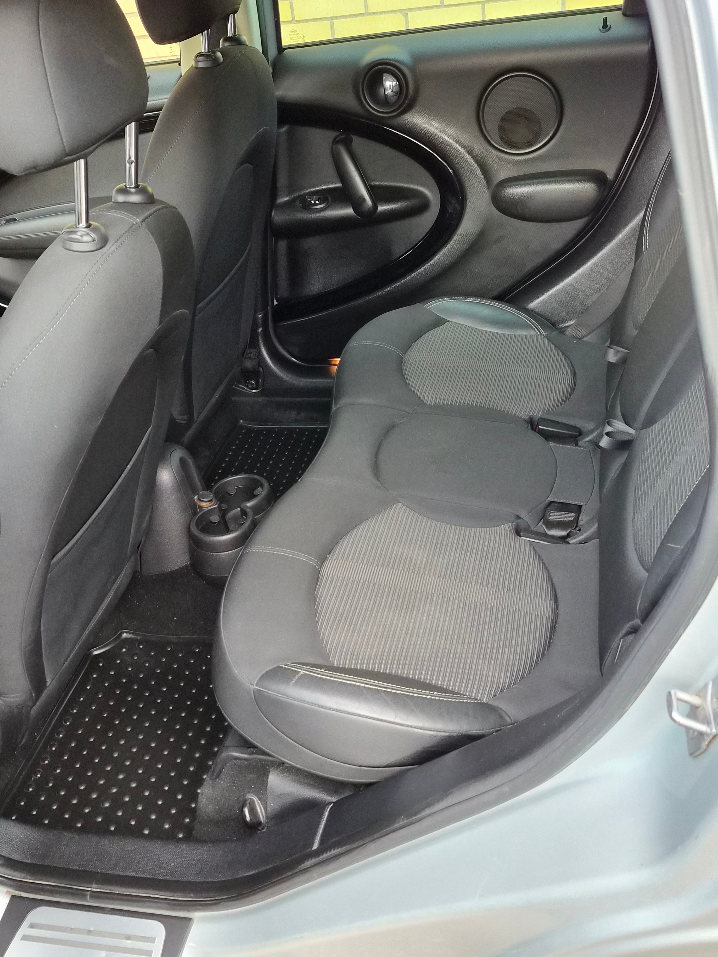 MINI Countryman Cooper D Manuell 2016, kuva 7/10