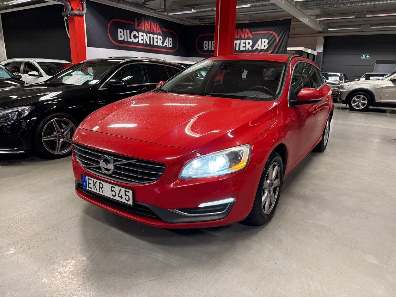 Volvo V60 2014, kuva 2/10