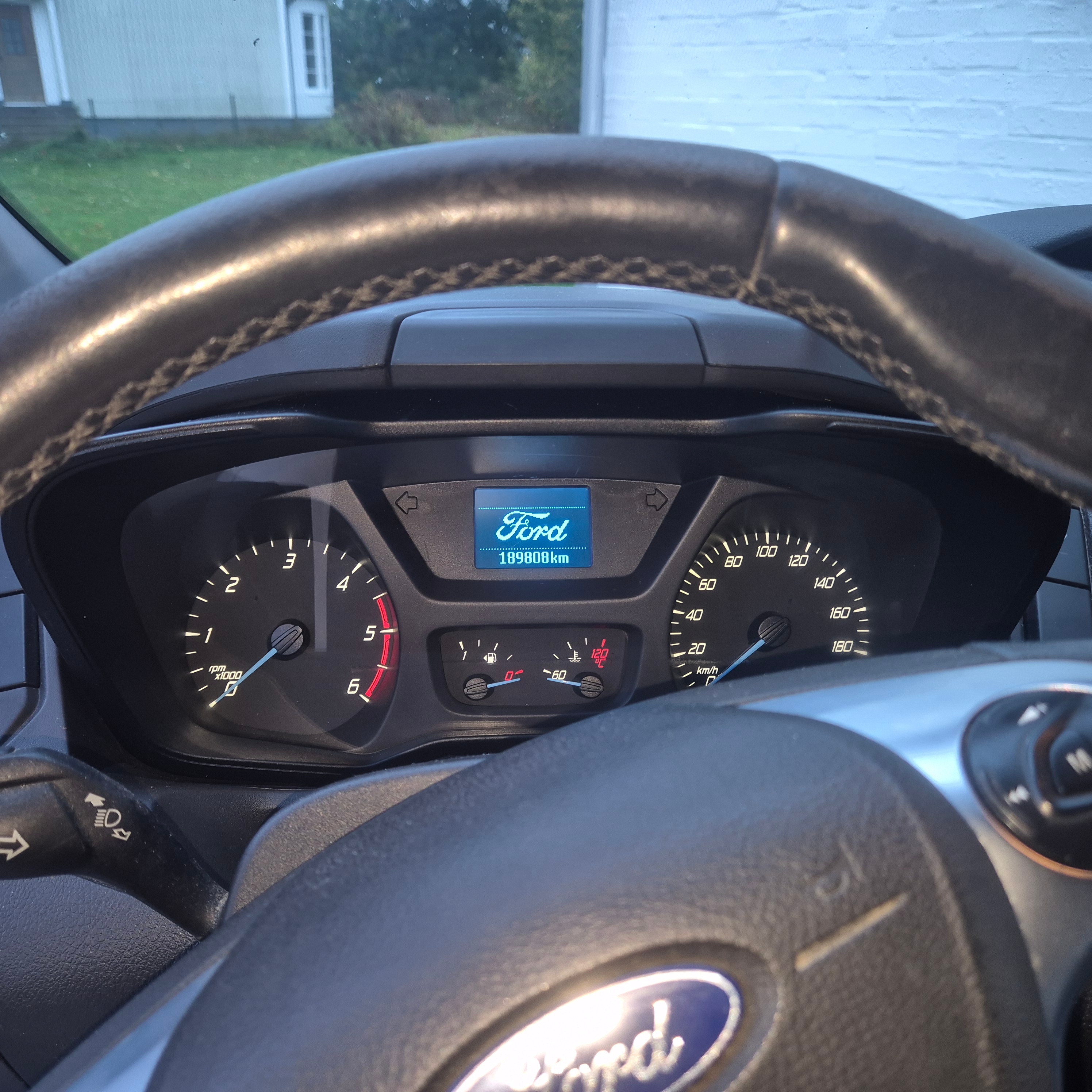 Ford Transit Custom 270 2.2 TDCi Manuell 2013, bild 7/8