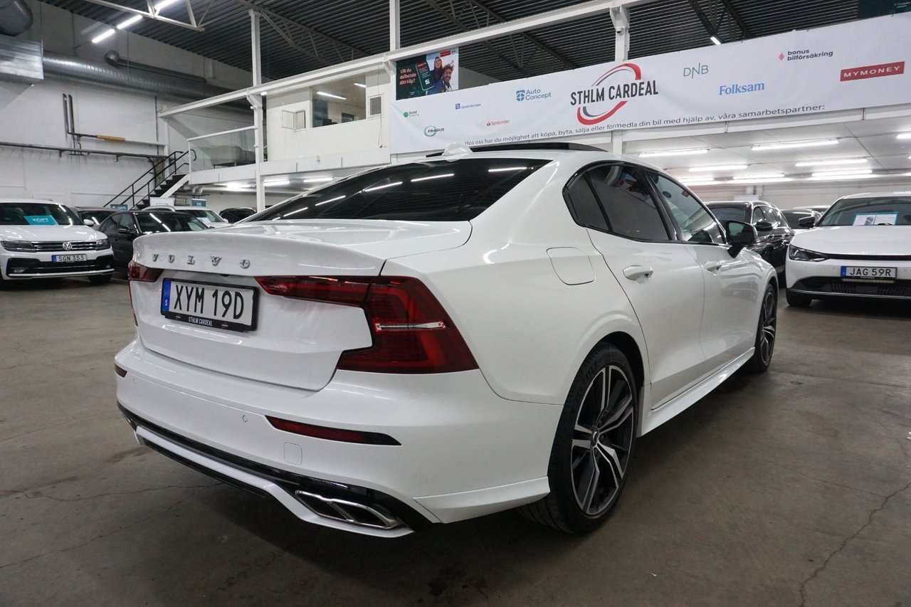 Volvo S60 Recharge T8 AWD R-Design 2021, photo 5/10