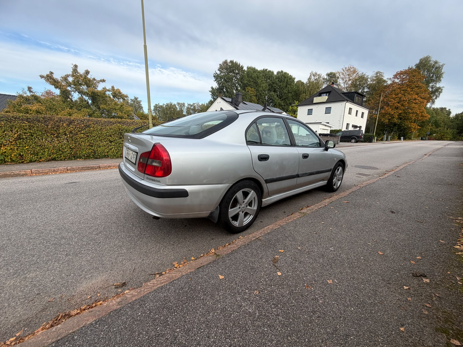 Mitsubishi Carisma 1.8 GDI INVECS-II 2002, kuva 4/9