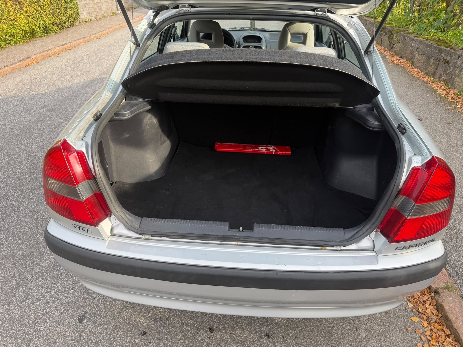 Mitsubishi Carisma 1.8 GDI INVECS-II 2002, kuva 6/9