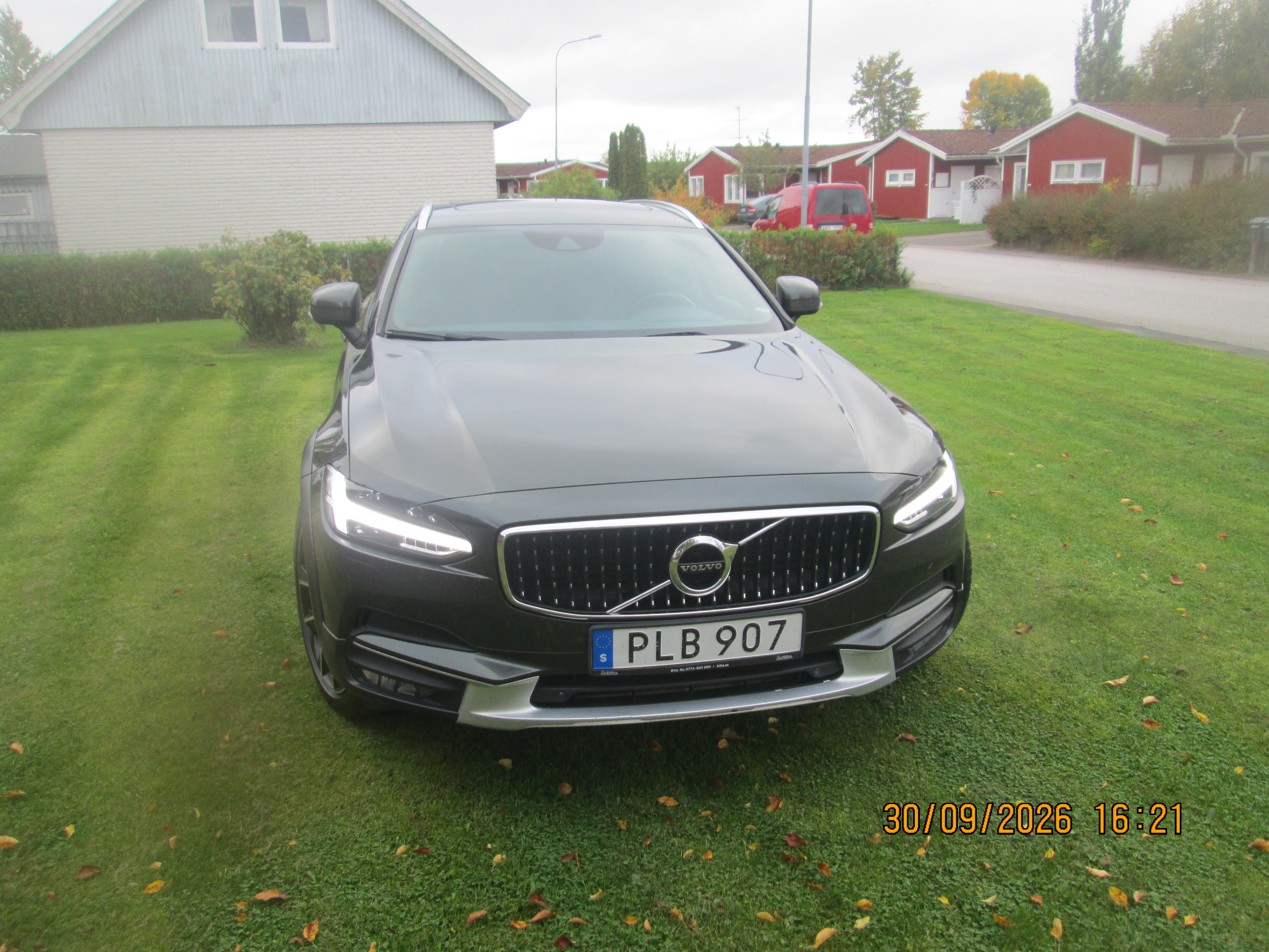 Volvo V90 Cross Country 2018, bild 2/10