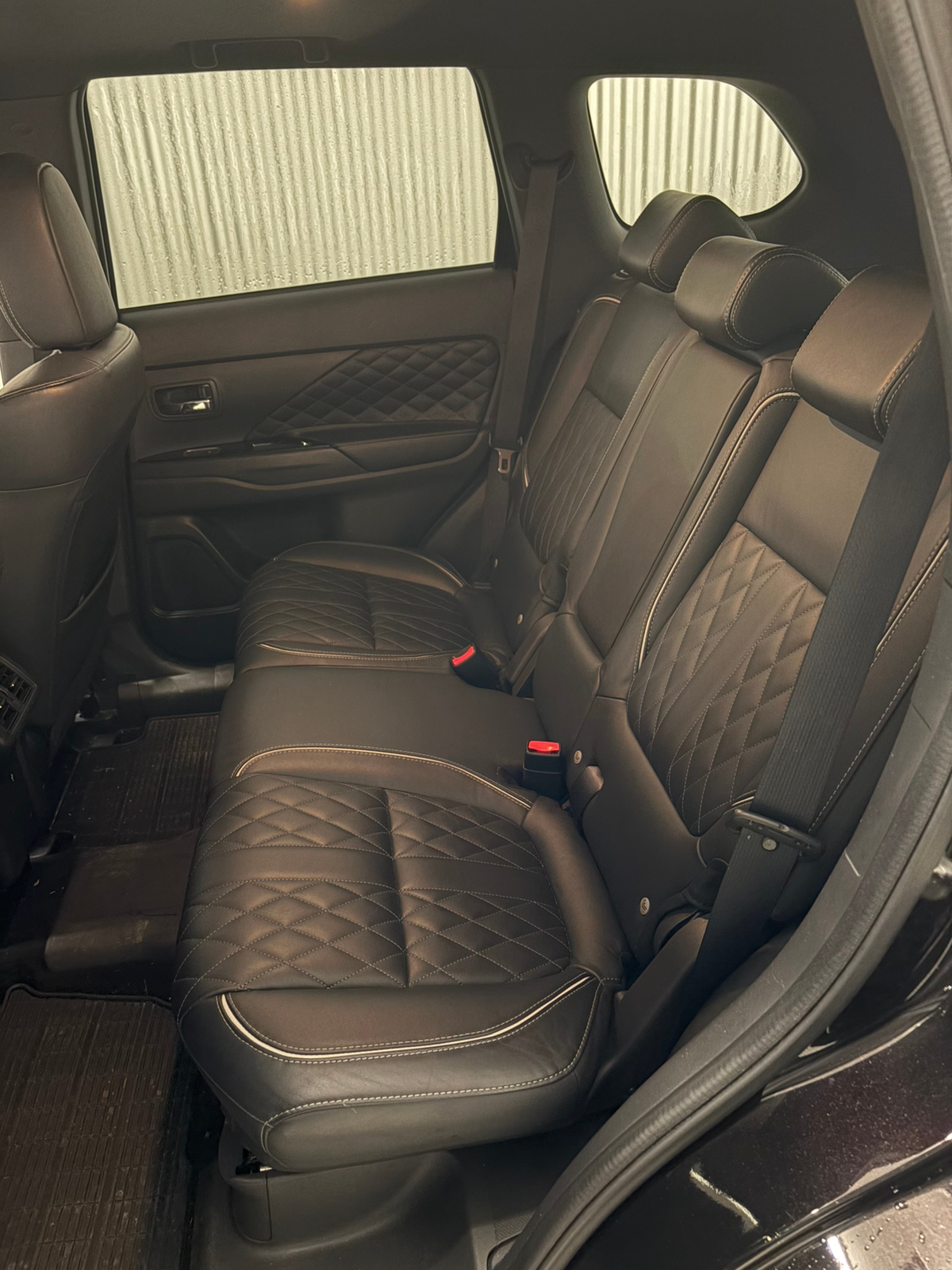 Mitsubishi Outlander PHEV CVT 2019, bild 6/9