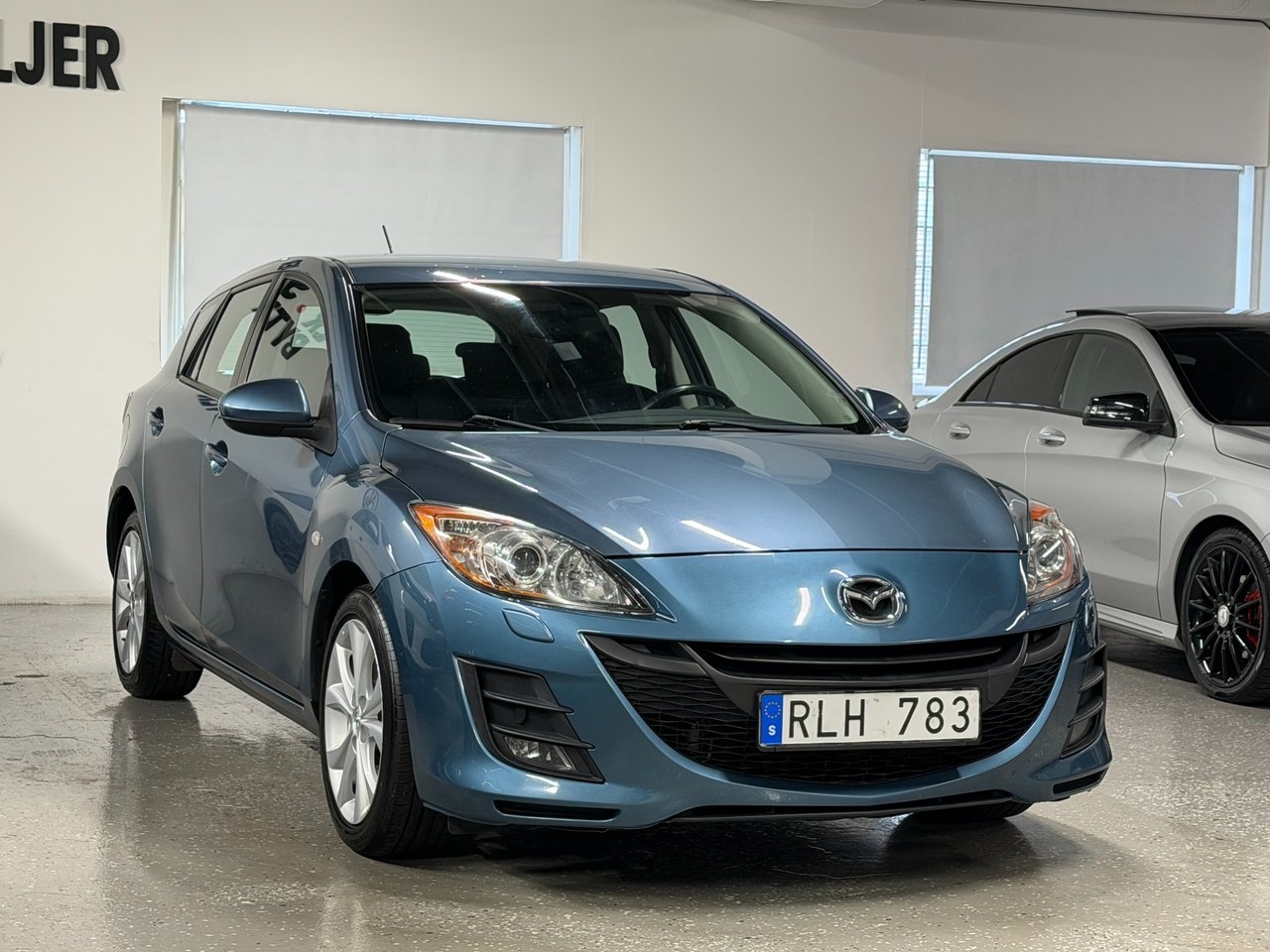Mazda 3 Sport 2.0 MZR S&V-Hjul 2010, photo 4/10