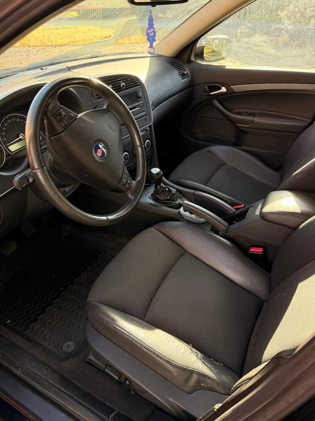 Saab 9-3 2008, kuva 7/10