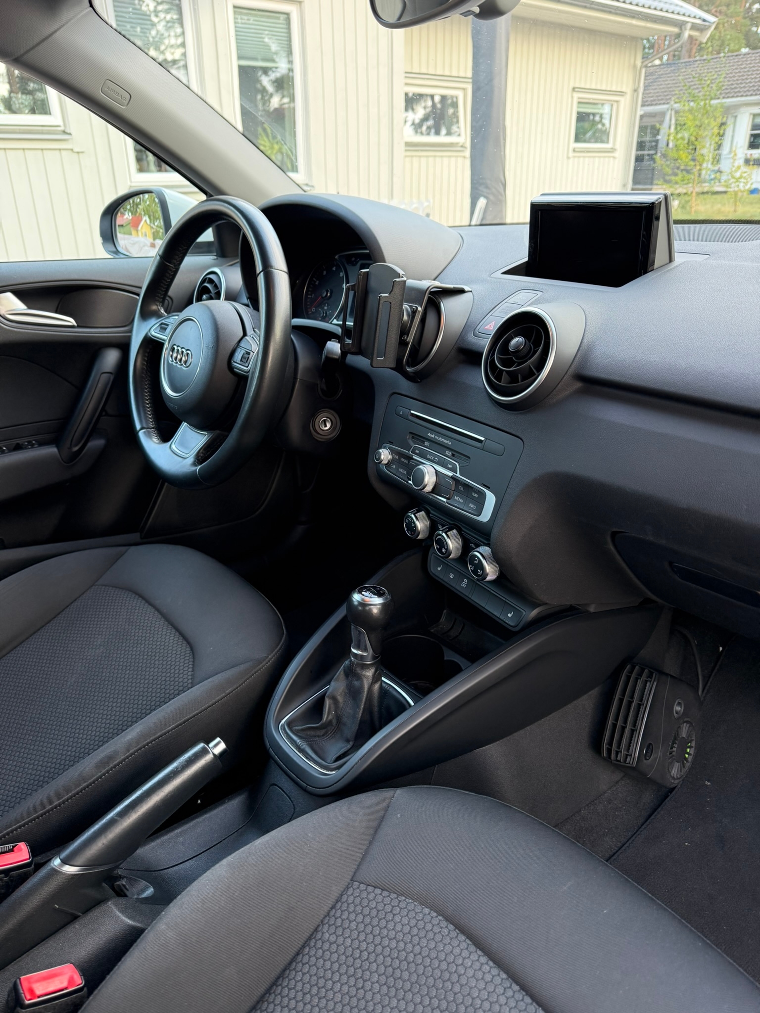 Audi A1 1.4 TFSI 2016, bild 7/10