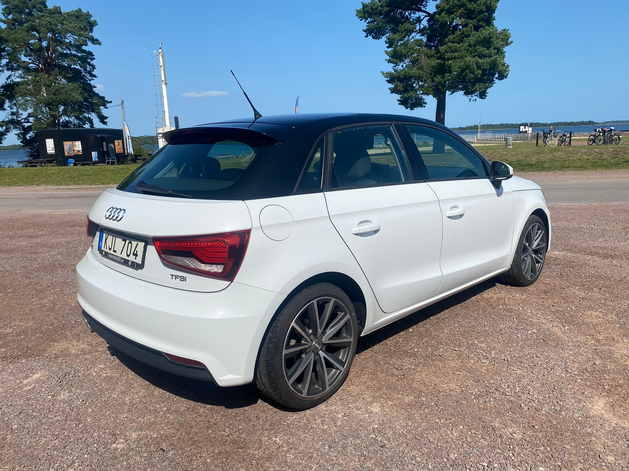 Audi A1 1.4 TFSI 2016, bild 6/10