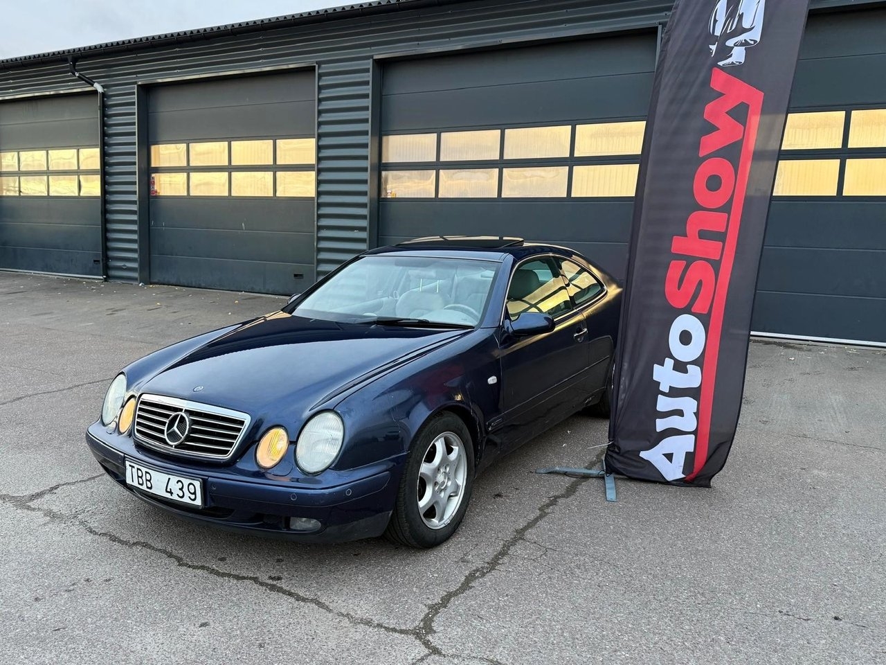 Mercedes-Benz CLK 320 Coupé Elegance 1998, photo 2/10