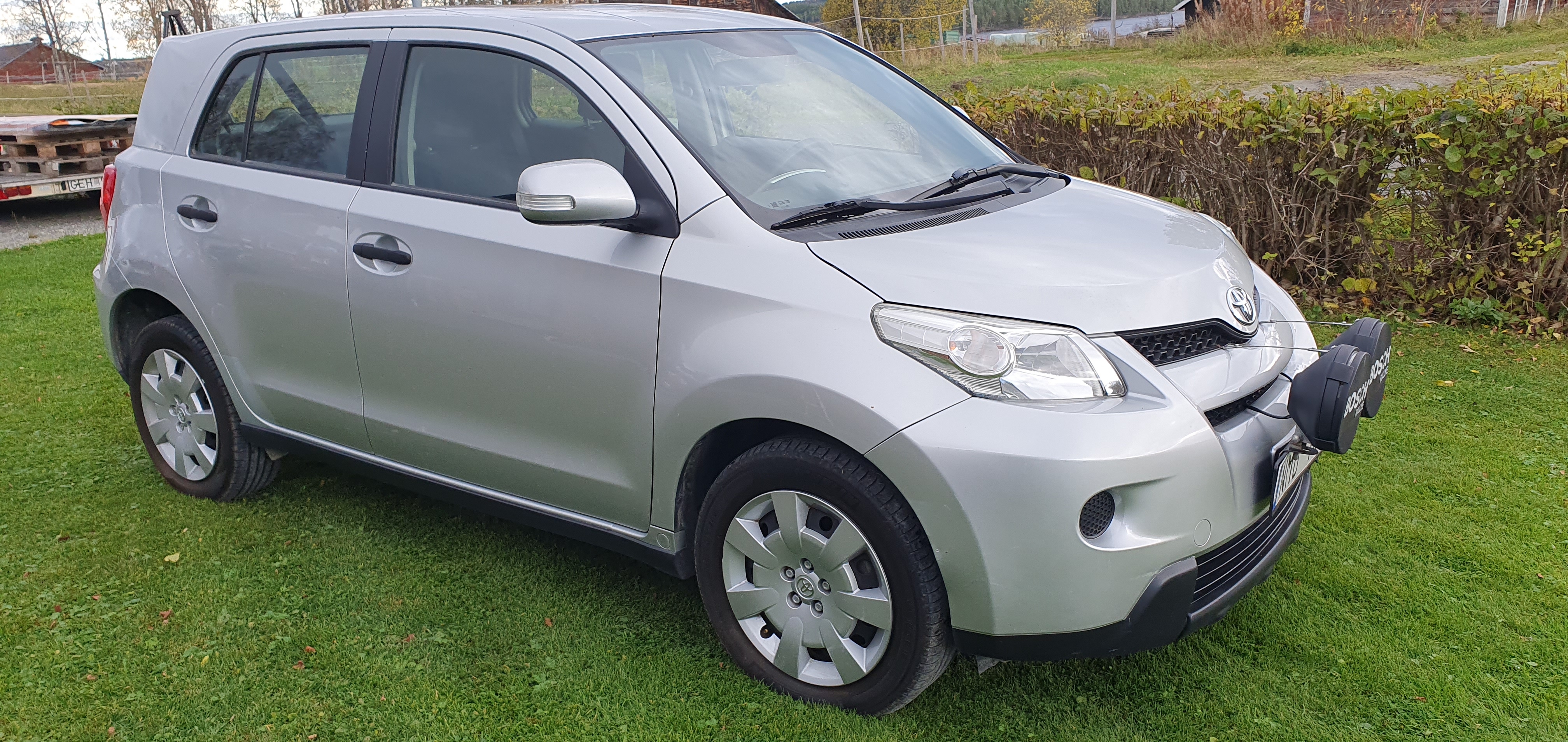 Toyota Urban Cruiser 2011, photo 2/6