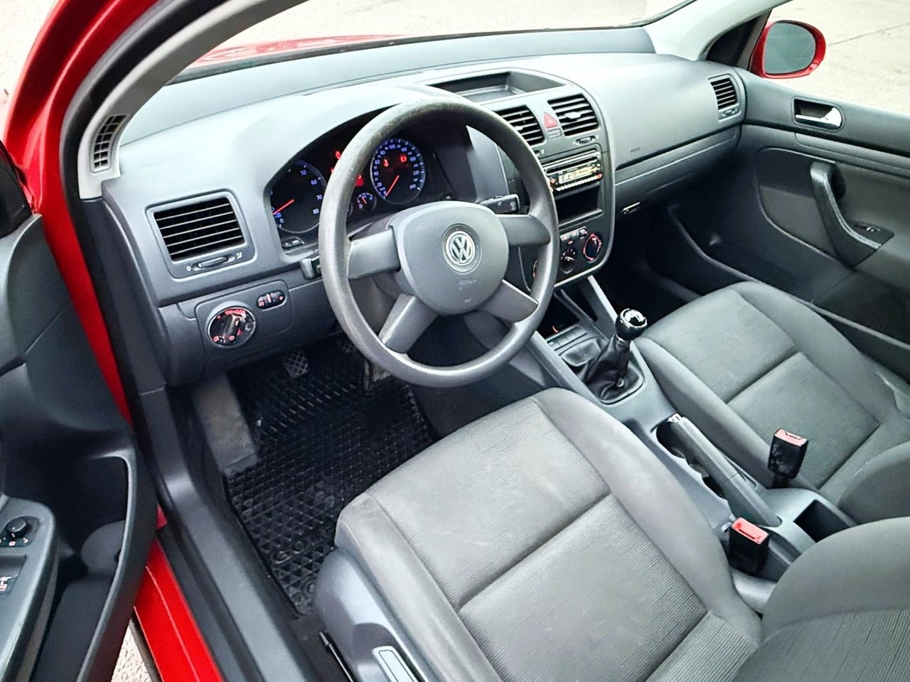 Volkswagen Golf 2005, photo 5/9