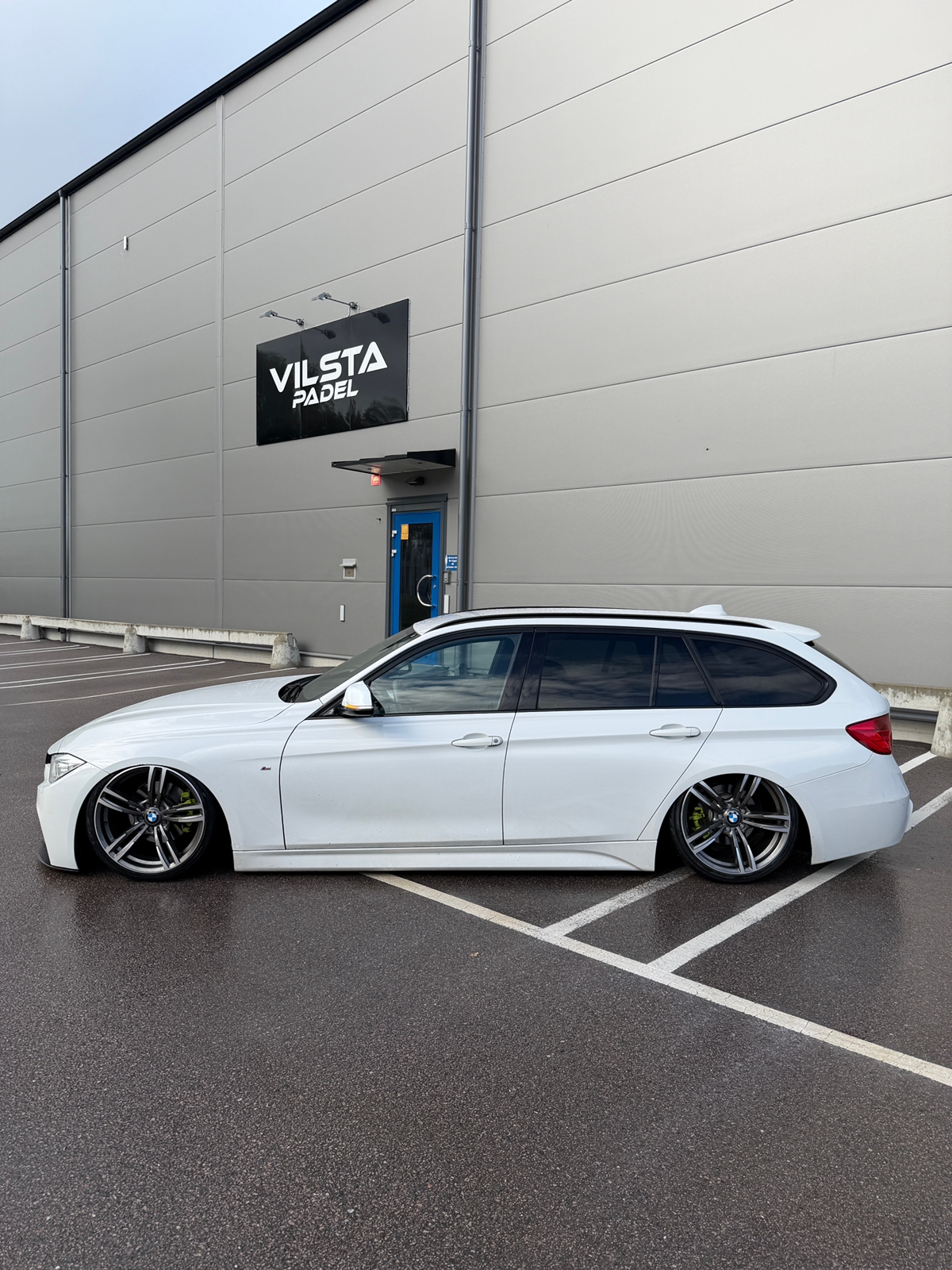 BMW 320 d Touring Steptronic 2013, kuva 4/10