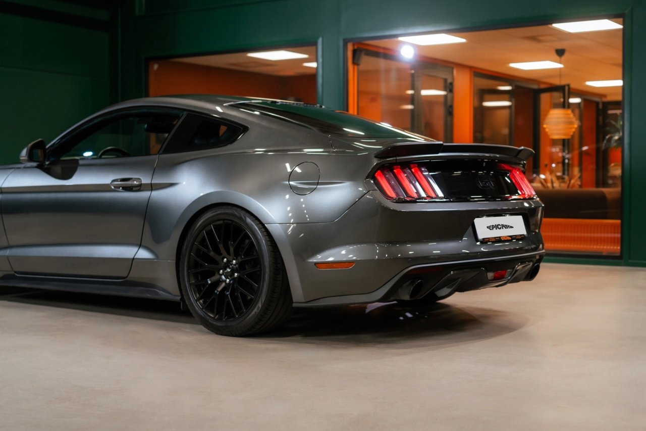 Ford Mustang 2016, kuva 3/10