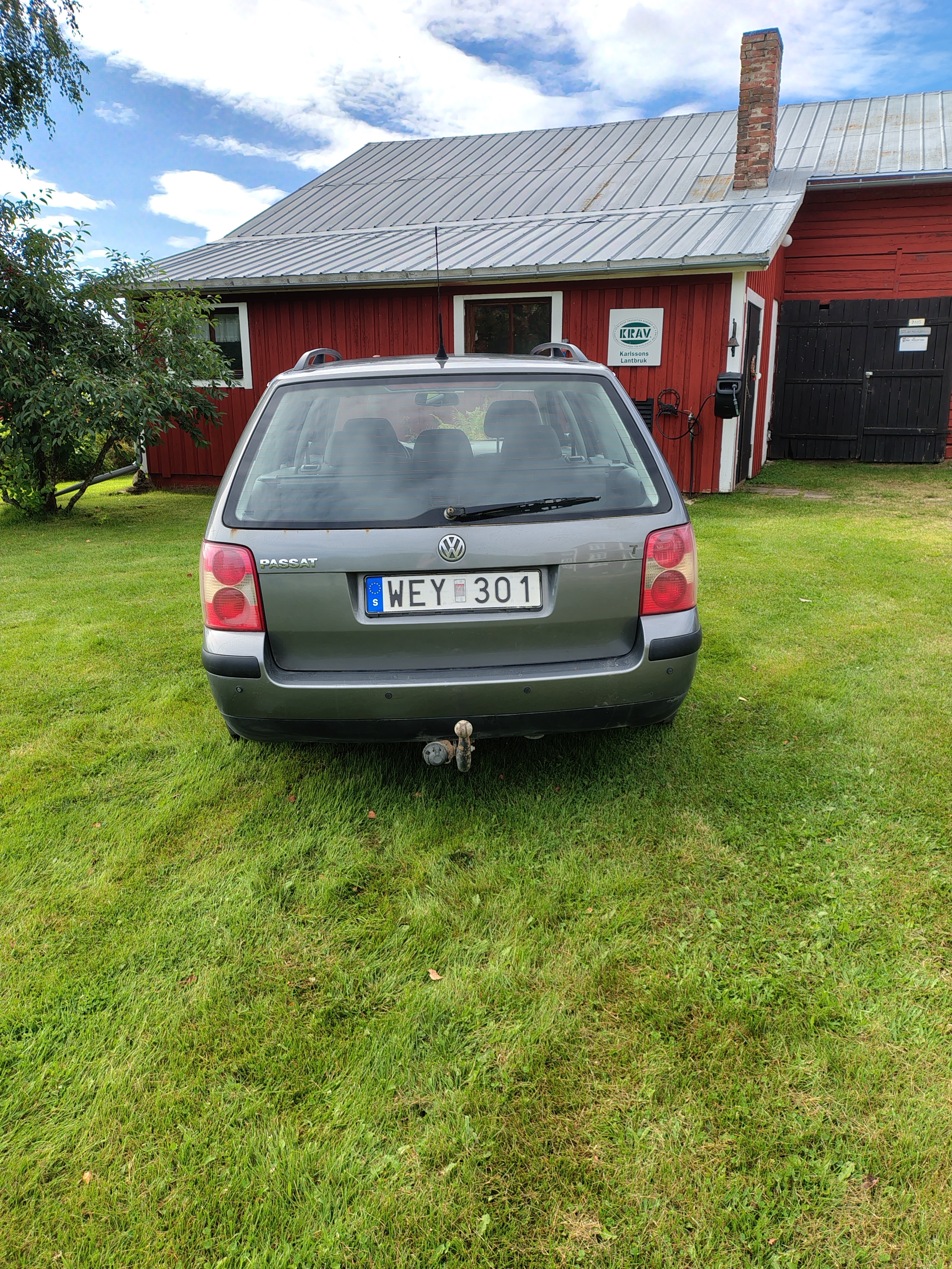 Volkswagen Passat Variant 1.8 T Manuell 2004, photo 2/4