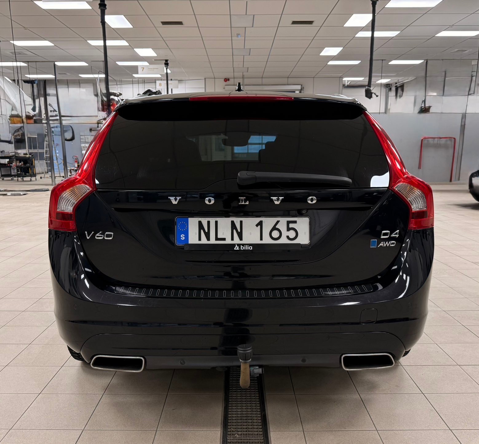 Volvo V60 D4 Ocean Race 2015, photo 5/10