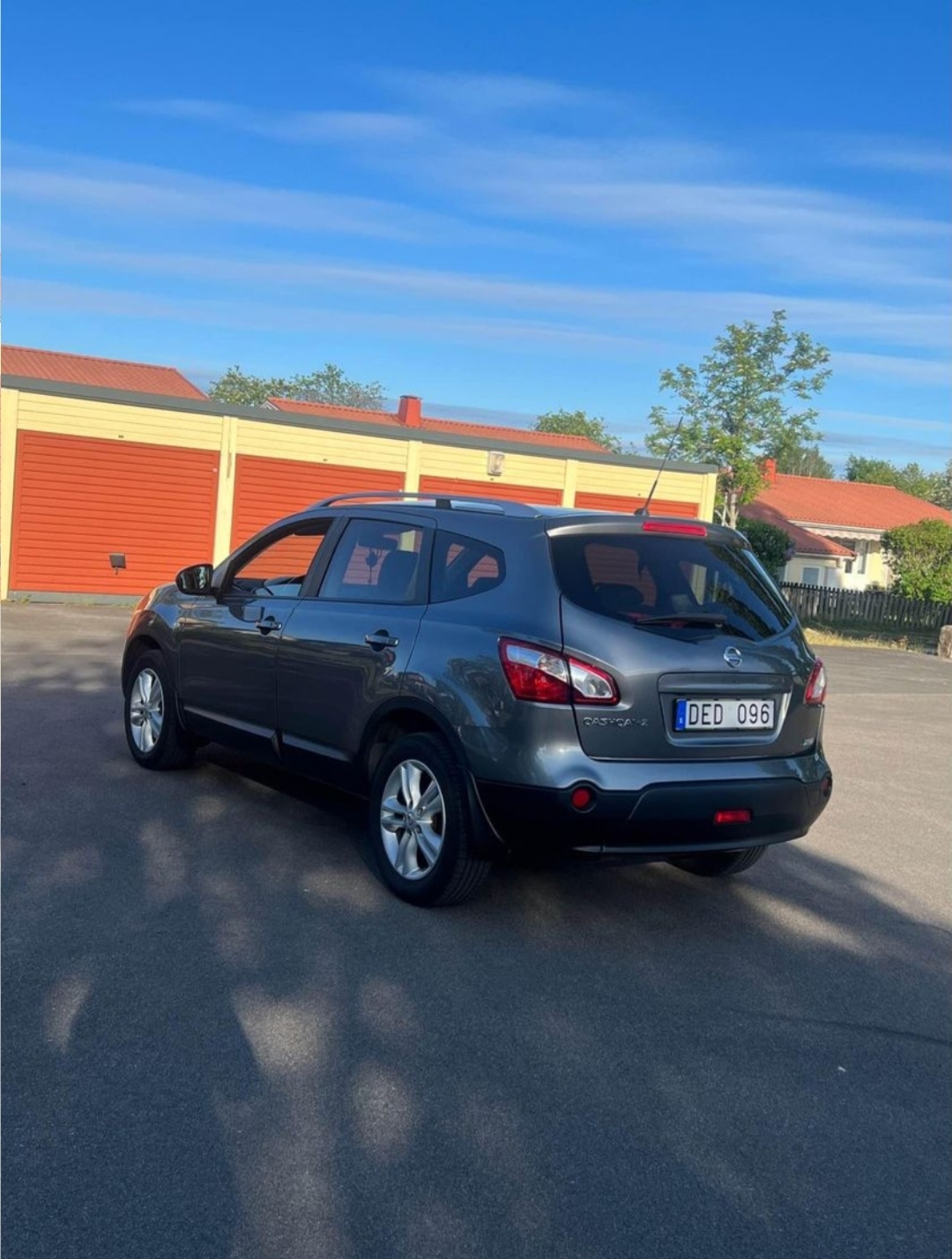 Nissan Qashqai+2 1.6 dCi Manuell 2012, kuva 3/5