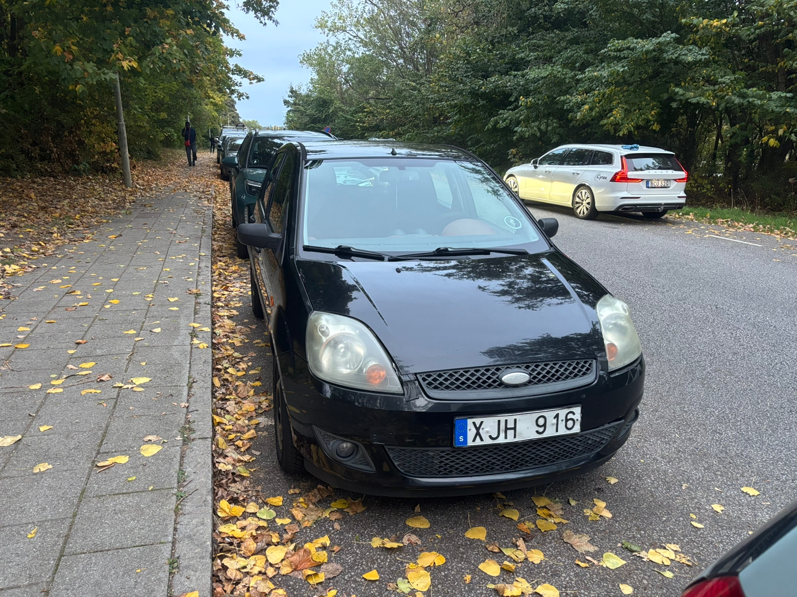 Ford Fiesta 5-dörrar 1.4 Manuell 2006, bild 2/7