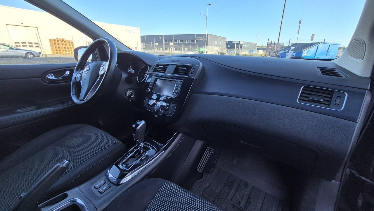 Nissan Pulsar 2016, bild 5/6