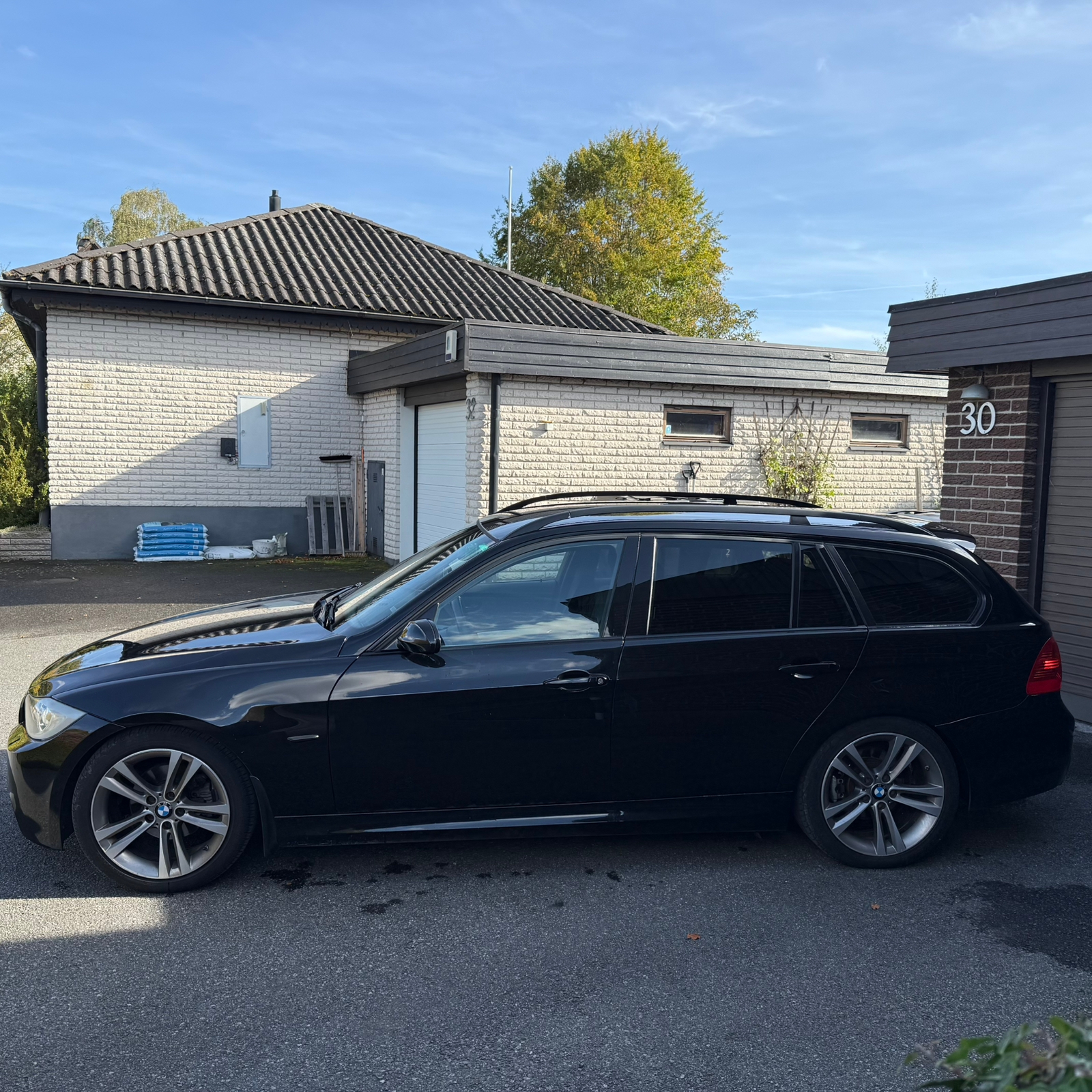 BMW 325 i Touring Automatisk M-Sport 2007, bild 4/10