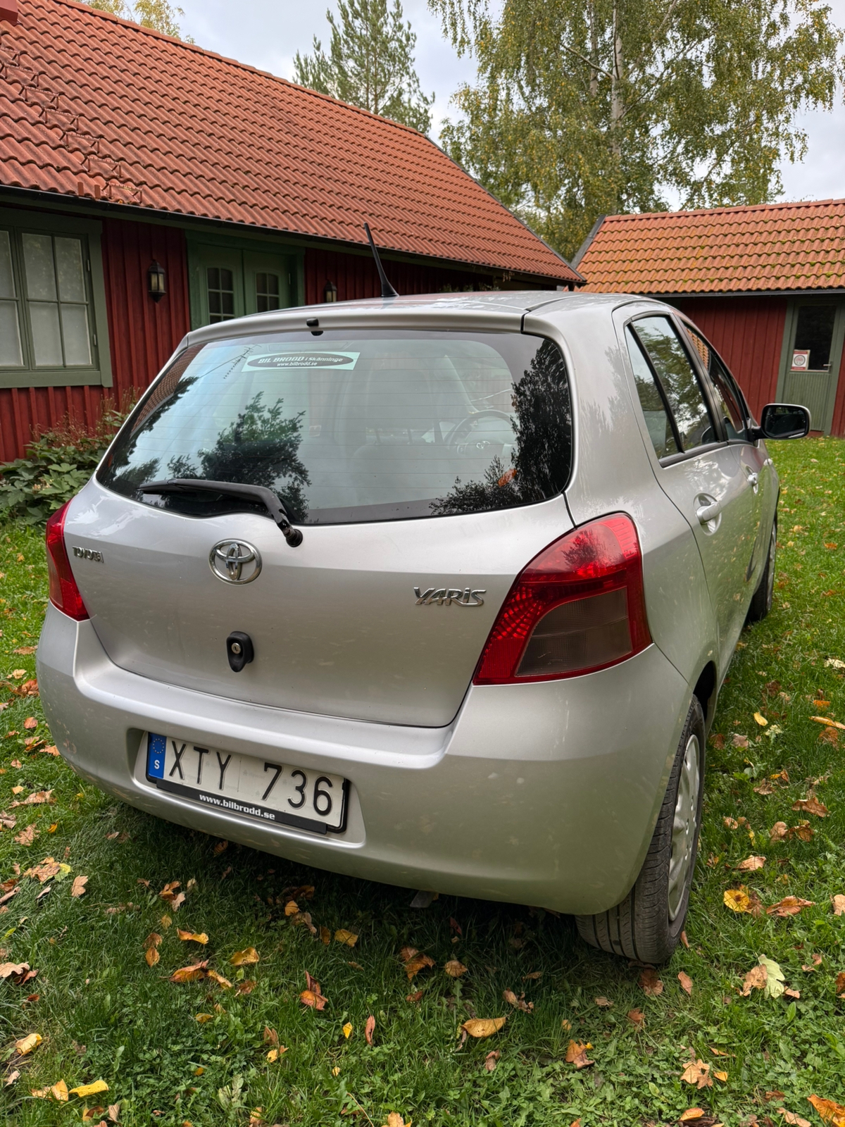 Toyota Yaris 5-dörrar 1.0 VVT-i Manuell 2006, bild 5/8