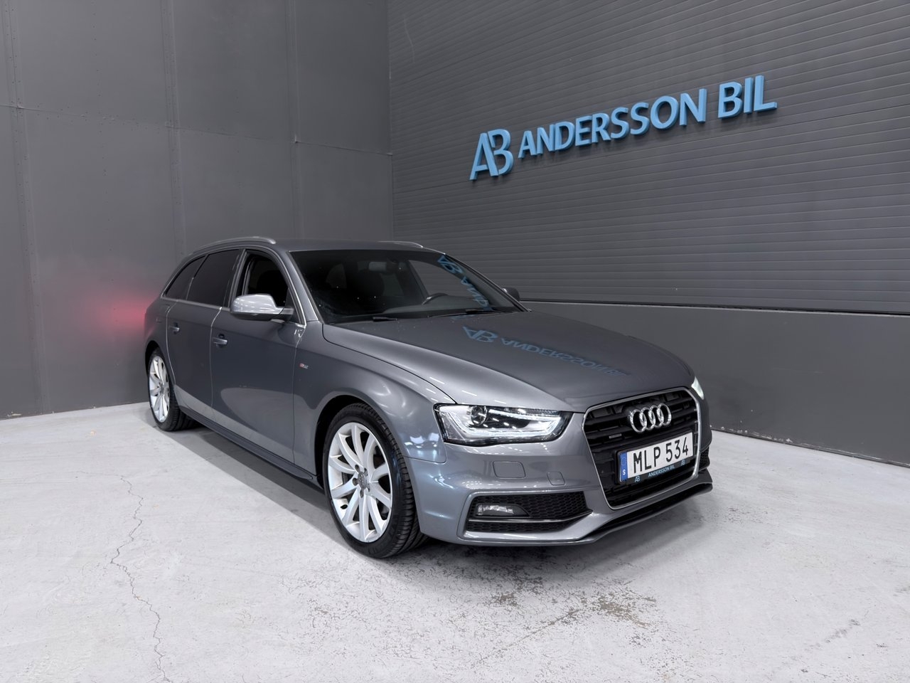 Audi A4 2014, kuva 4/10